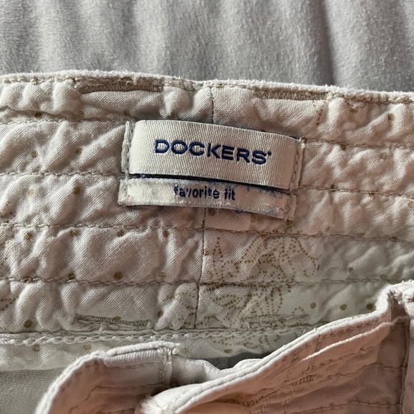 Khaki capri - Picture 2 of 3